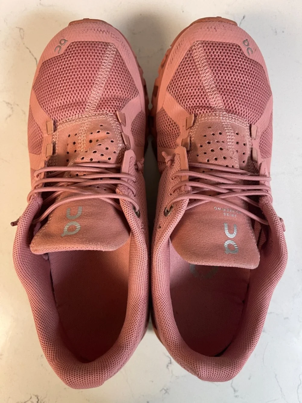 Shoes Running ON Cloud Monochrome Women’s Size 6.5 - Picture 12 of 17